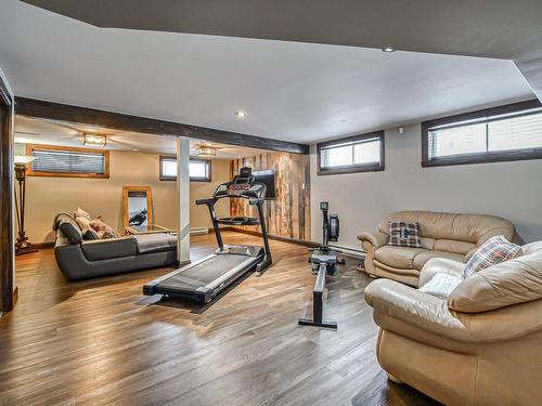 Family room - 9 155E Avenue, Saint-Hippolyte, QC - Indoor Photo Showing Gym Room