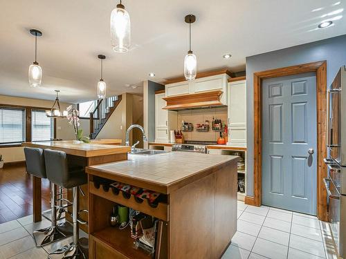 Kitchen - 9 155E Avenue, Saint-Hippolyte, QC - Indoor