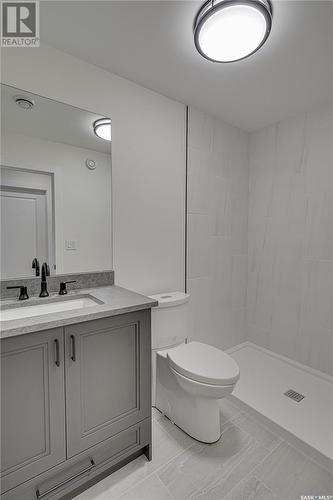 1403 Edward Avenue, Saskatoon, SK - Indoor Photo Showing Bathroom