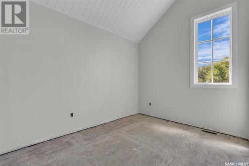 1403 Edward Avenue, Saskatoon, SK - Indoor Photo Showing Other Room