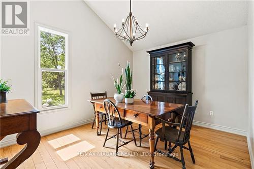 50672 Green Road S, Wainfleet, ON - Indoor Photo Showing Dining Room