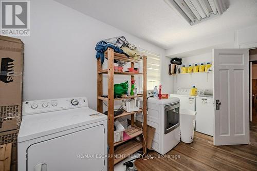 53 Rosslyn Avenue, Hamilton, ON - Indoor Photo Showing Laundry Room