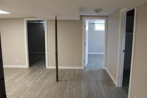 383 Birch Street, Arborg, MB - Indoor Photo Showing Other Room