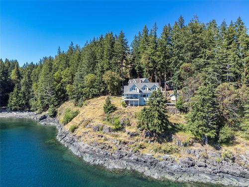 1380 Upshur Rd, Quadra Island, BC 