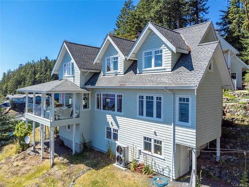 1380 Upshur Rd, Quadra Island, BC 