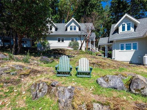 1380 Upshur Rd, Quadra Island, BC 