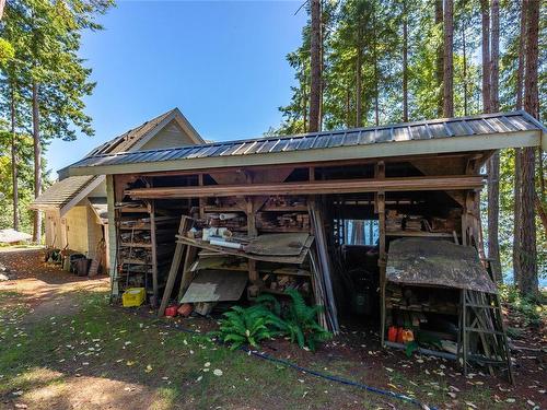 1380 Upshur Rd, Quadra Island, BC 