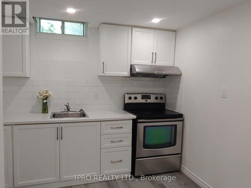 67 Snowball Crescent, Toronto (Malvern), ON - Indoor Photo Showing Kitchen