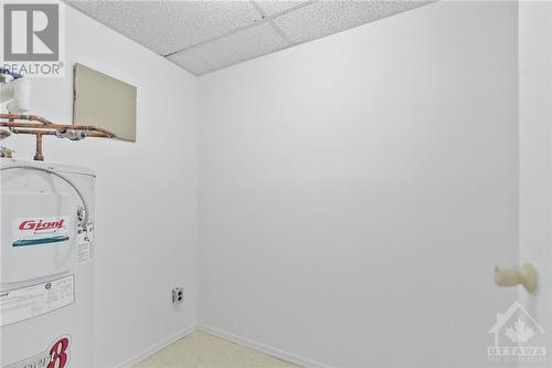 475 Laurier Avenue W Unit#1405, Ottawa, ON - Indoor Photo Showing Other Room
