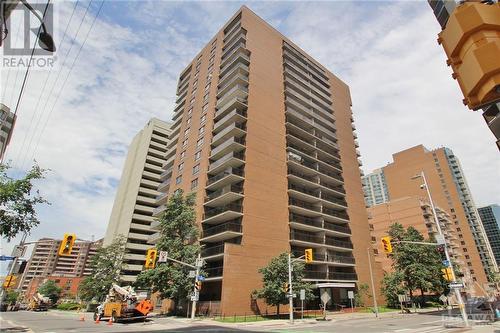 475 Laurier Avenue W Unit#1405, Ottawa, ON - Outdoor With Balcony With Facade