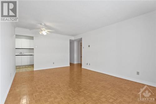 475 Laurier Avenue W Unit#1405, Ottawa, ON - Indoor Photo Showing Other Room