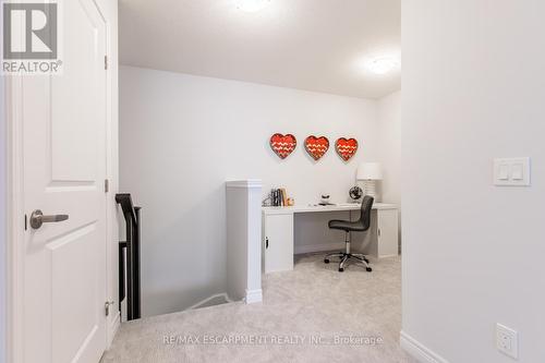 27 - 19 Picardy Drive, Hamilton, ON - Indoor