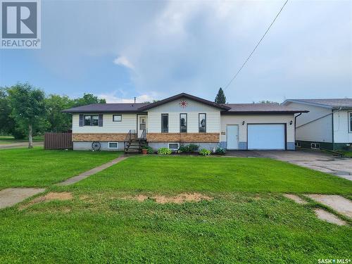 403 Calgary Street, Broadview, SK - Outdoor