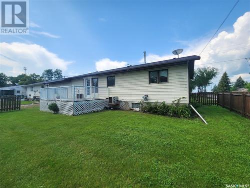 403 Calgary Street, Broadview, SK - Outdoor With Deck Patio Veranda