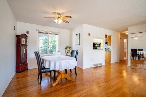 2076 Okanagan Street, Armstrong, BC - Indoor Photo Showing Dining Room