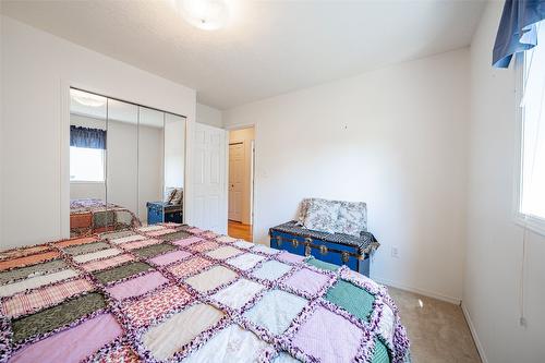 2076 Okanagan Street, Armstrong, BC - Indoor Photo Showing Bedroom