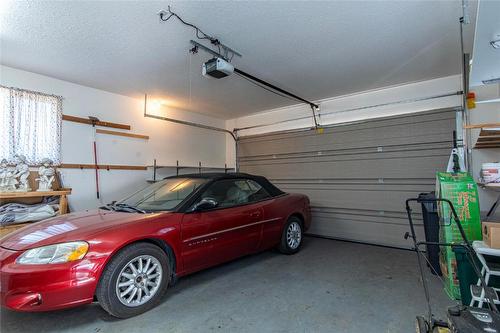 2076 Okanagan Street, Armstrong, BC - Indoor Photo Showing Garage