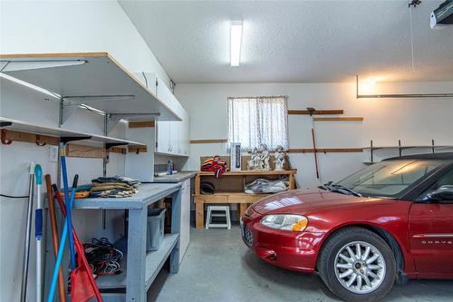 2076 Okanagan Street, Armstrong, BC - Indoor Photo Showing Garage