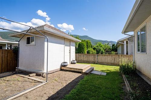 2076 Okanagan Street, Armstrong, BC - Outdoor With Exterior