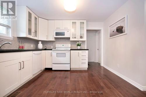 111 Palmerston Avenue, Whitby (Williamsburg), ON - Indoor Photo Showing Kitchen