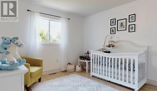 21 Crompton Drive, Barrie, ON - Indoor Photo Showing Bedroom
