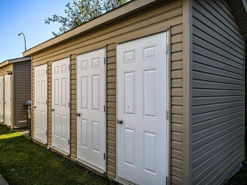 Storage - 201-961 Rue De Dijon, Saint-Jean-Sur-Richelieu, QC - Outdoor