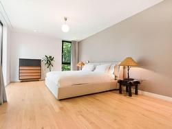 Master bedroom - 