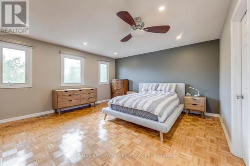 3351 Bertrand Road, Mississauga, ON - Indoor Photo Showing Bedroom