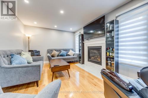 3351 Bertrand Road, Mississauga (Erin Mills), ON - Indoor Photo Showing Living Room With Fireplace