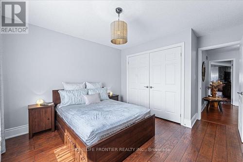 1288 Lowrie Street, Innisfil, ON - Indoor Photo Showing Bedroom