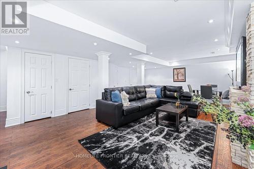 1288 Lowrie Street, Innisfil, ON - Indoor Photo Showing Living Room