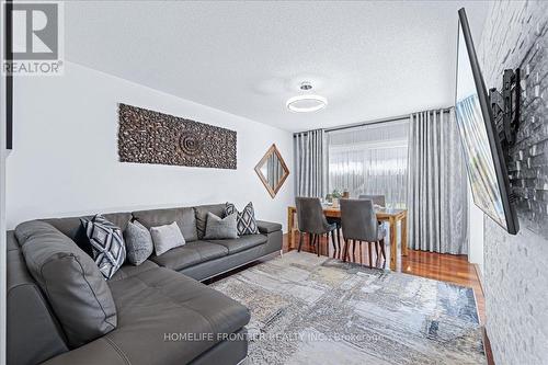 1288 Lowrie Street, Innisfil, ON - Indoor Photo Showing Living Room