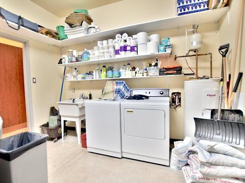 Laundry room - 74 Boul. Labbé S., Victoriaville, QC - Indoor Photo Showing Laundry Room