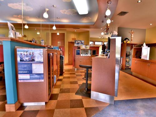 Reception area - 74 Boul. Labbé S., Victoriaville, QC - Indoor Photo Showing Other Room