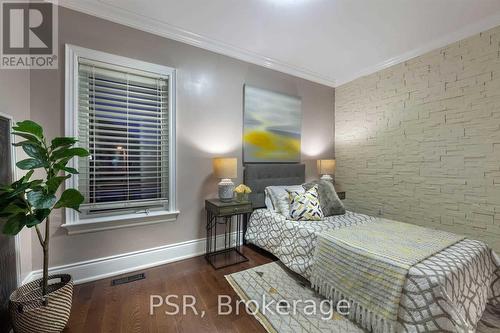401 Symington Avenue, Toronto W03, ON - Indoor Photo Showing Bedroom