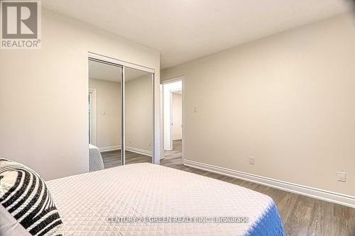 164 Gardiner Drive, Hamilton (Gilkson), ON - Indoor Photo Showing Bedroom