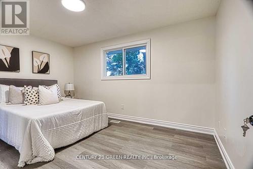 164 Gardiner Drive, Hamilton (Gilkson), ON - Indoor Photo Showing Bedroom