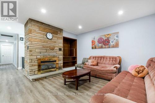 16 Cottage Avenue, Hamilton (Kirkendall), ON - Indoor Photo Showing Living Room With Fireplace