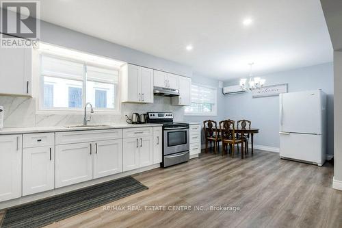 16 Cottage Avenue, Hamilton (Kirkendall), ON - Indoor Photo Showing Kitchen