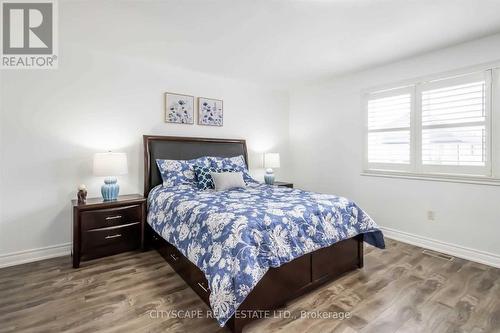 19 Staples Lane, Hamilton (Binbrook), ON - Indoor Photo Showing Bedroom