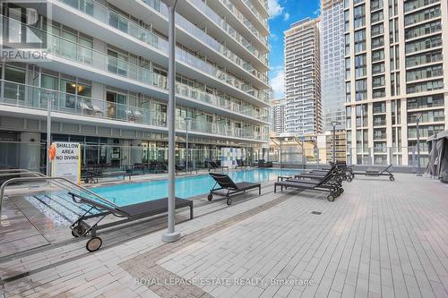 811 - 99 Broadway Avenue, Toronto C10, ON - Outdoor With In Ground Pool With Balcony