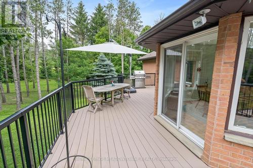 34 Pine Ridge Road, Erin, ON - Outdoor With Deck Patio Veranda With Exterior