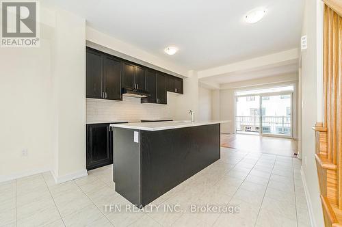 222 Melody Lane, Thorold, ON - Indoor Photo Showing Kitchen