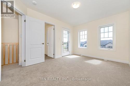 222 Melody Lane, Thorold, ON - Indoor Photo Showing Other Room