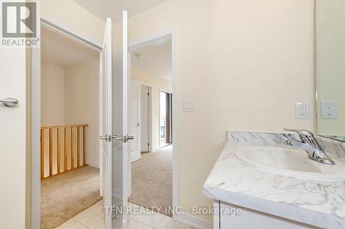 222 Melody Lane, Thorold, ON - Indoor Photo Showing Bathroom