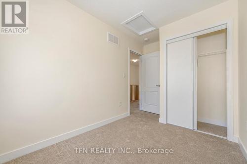 222 Melody Lane, Thorold, ON - Indoor Photo Showing Other Room