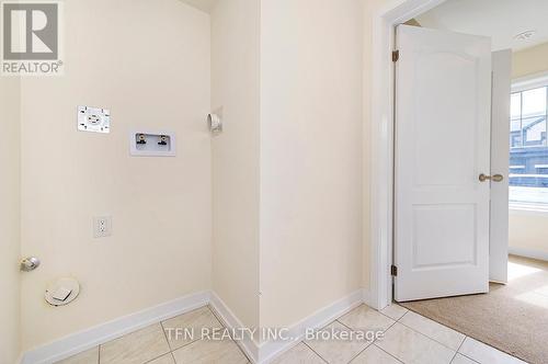 222 Melody Lane, Thorold, ON - Indoor Photo Showing Other Room