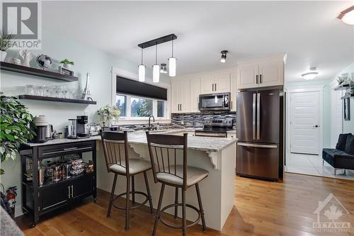 Granny Flat - Kitchen - 109 Rideau Avenue N, Smiths Falls, ON - Indoor Photo Showing Kitchen With Upgraded Kitchen