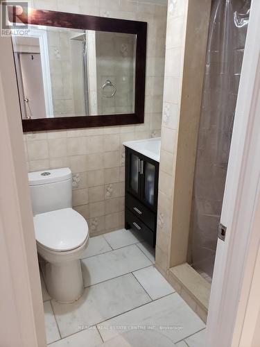 36 Marsh Road, Toronto E04, ON - Indoor Photo Showing Bathroom