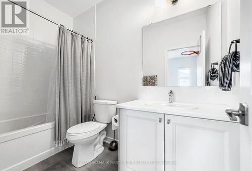 84 Pine Hill Crescent, Aurora (Aurora Estates), ON - Indoor Photo Showing Bathroom